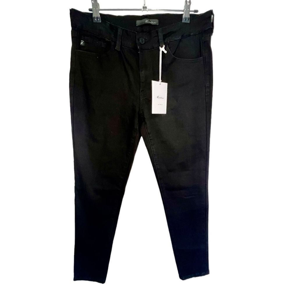 NWT KanCan Black Fitted Mid-Rise Casual Denim Skinny Jeans